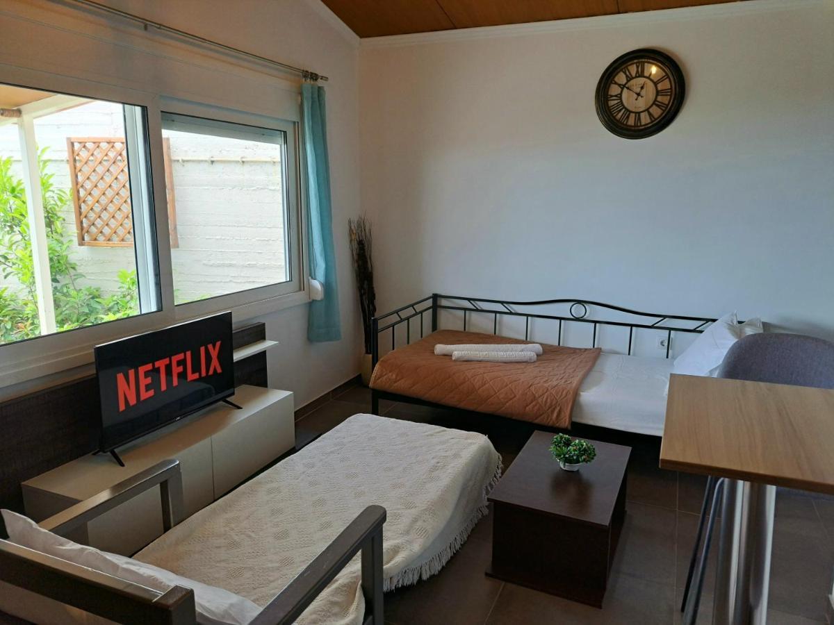 Olive Tree Villa Лигия Екстериор снимка